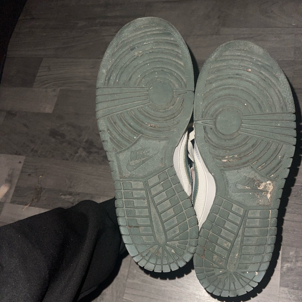 Nike Dunk - Picture 4 of 4